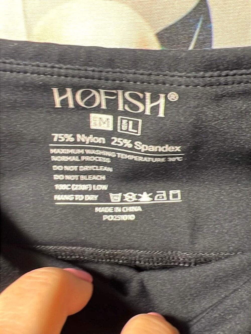HOFISH Side Pocket Cropped Capri Leggings – Size Medium - New! - Picture 3 of 4